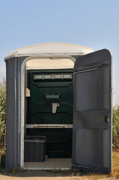 Best Local porta potty services  in Elgin, IL